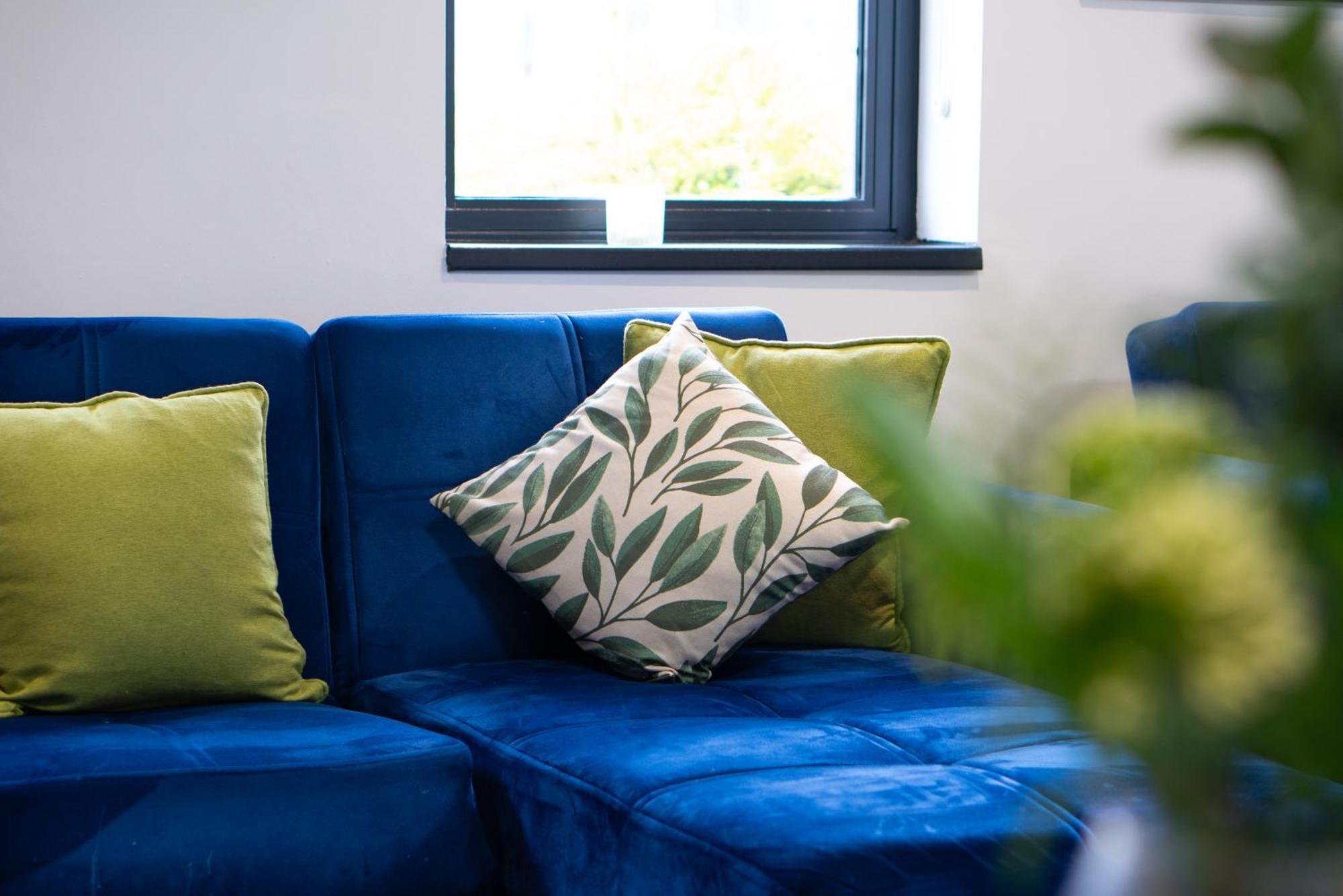 Newark House Premium Apartments With Sofa Beds - Wifi - Free Parking - Perfect For Contractors! Peterborough Exterior photo